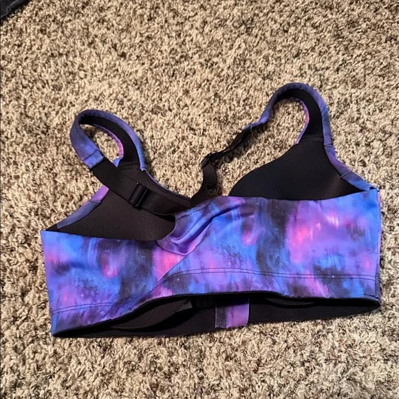 Victoria’s Secret knockout, sports bra Vibrant Purple and Blue Sports Bra NWOT - Picture 2 of 6